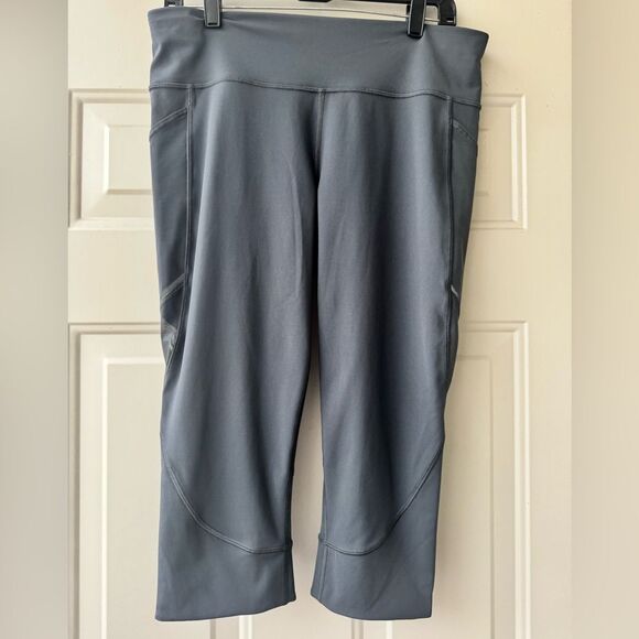 Lululemon Women Capris Leggings 18,5 in Size 12 - Picture 2 of 14